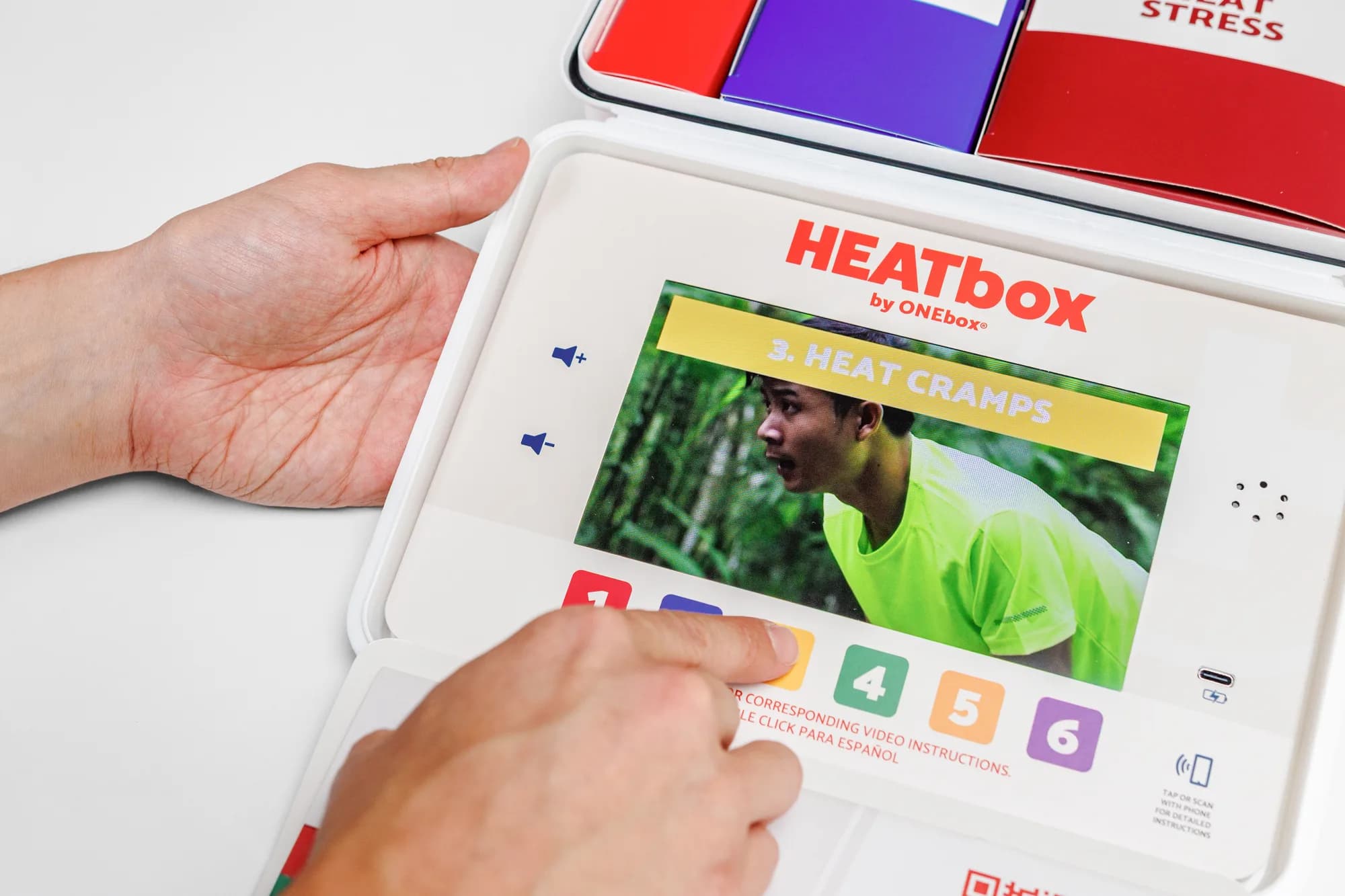HEATbox video lesson on heat illness